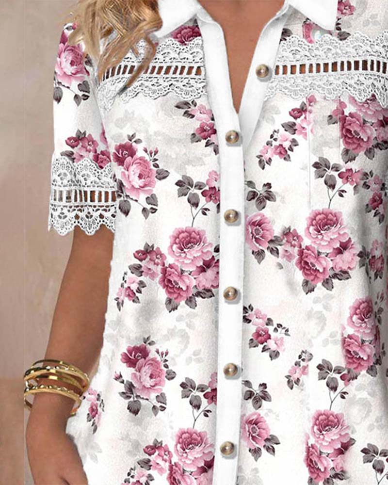 Elegantes Spitzen-Patchwork-Hemd mit Blumendruck