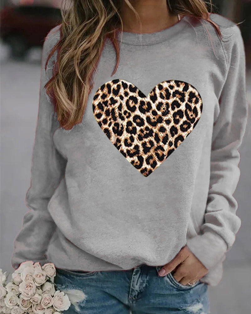 Leopard heart print long sleeve sweatshirt