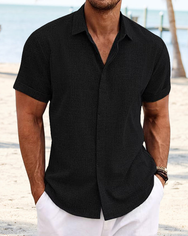 Men's solid color casual shirt with short sleeves