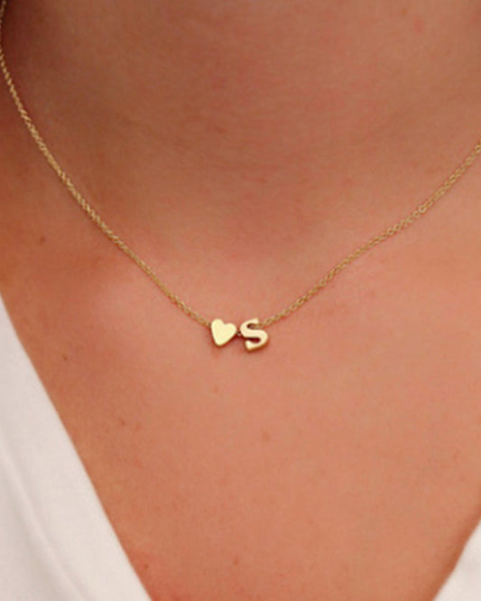 Simple peach heart letter necklace