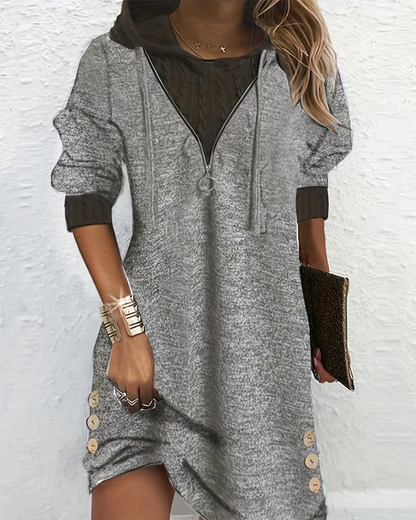 Casual dress with hood in contrasting color