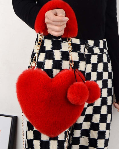 Fluffy heart-shaped handbag