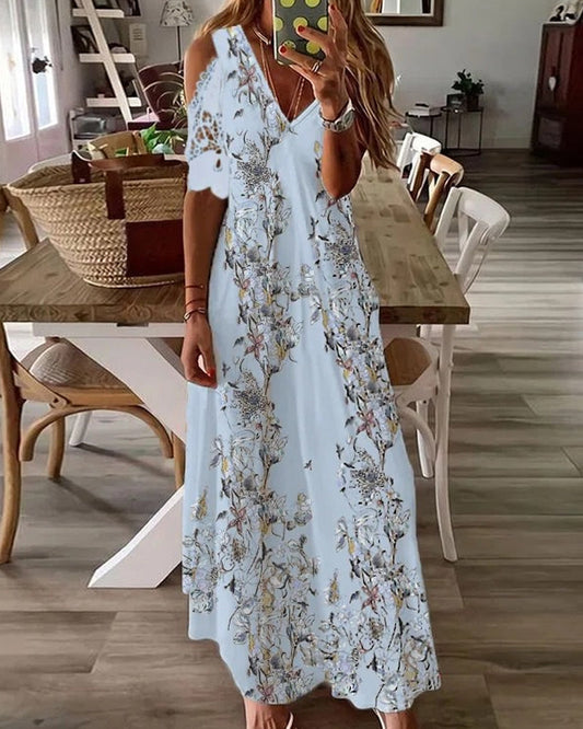 Floral print dress with short lace sleeves