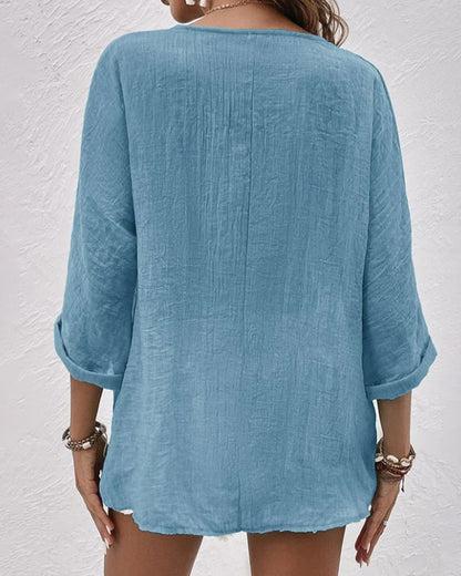 V-neck blouse made of cotton and linen