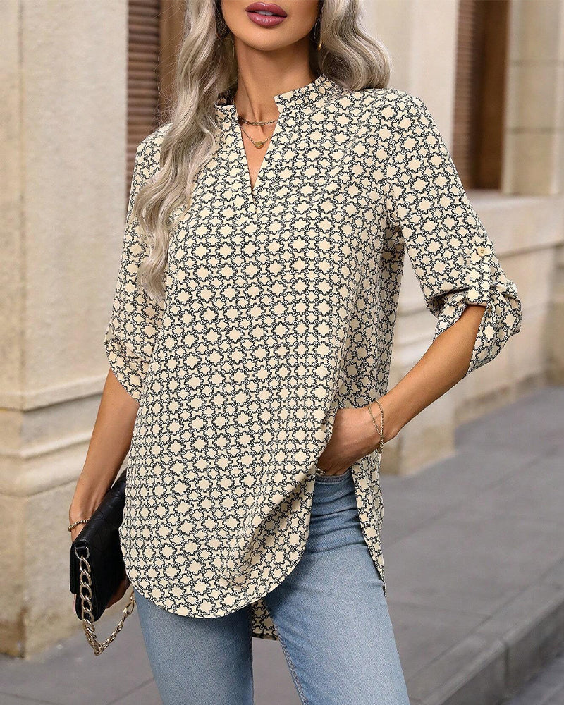 Blouse with geometric print and V-neck