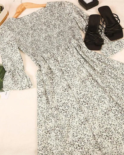 Round neck dress with floral print