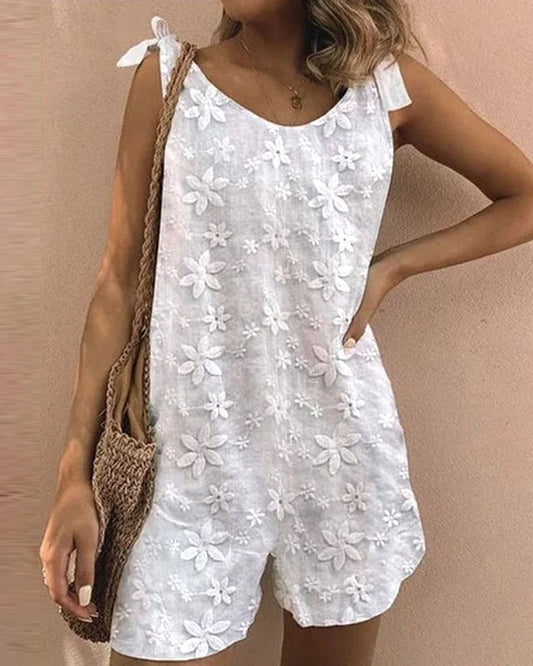 Casual jumpsuit with lace straps