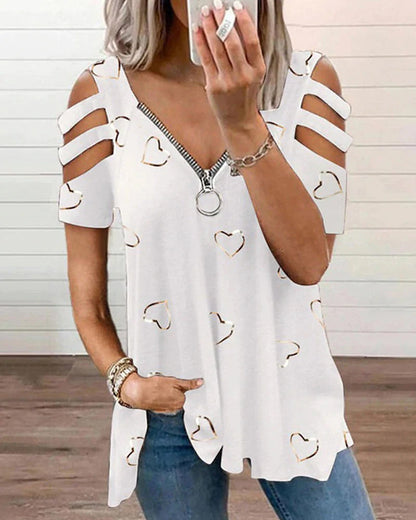 V-neck zip-up t-shirt with heart print 