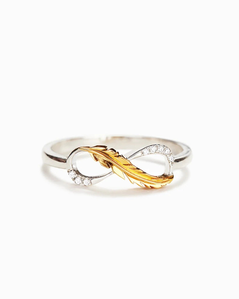 Classic two-tone spring ring
