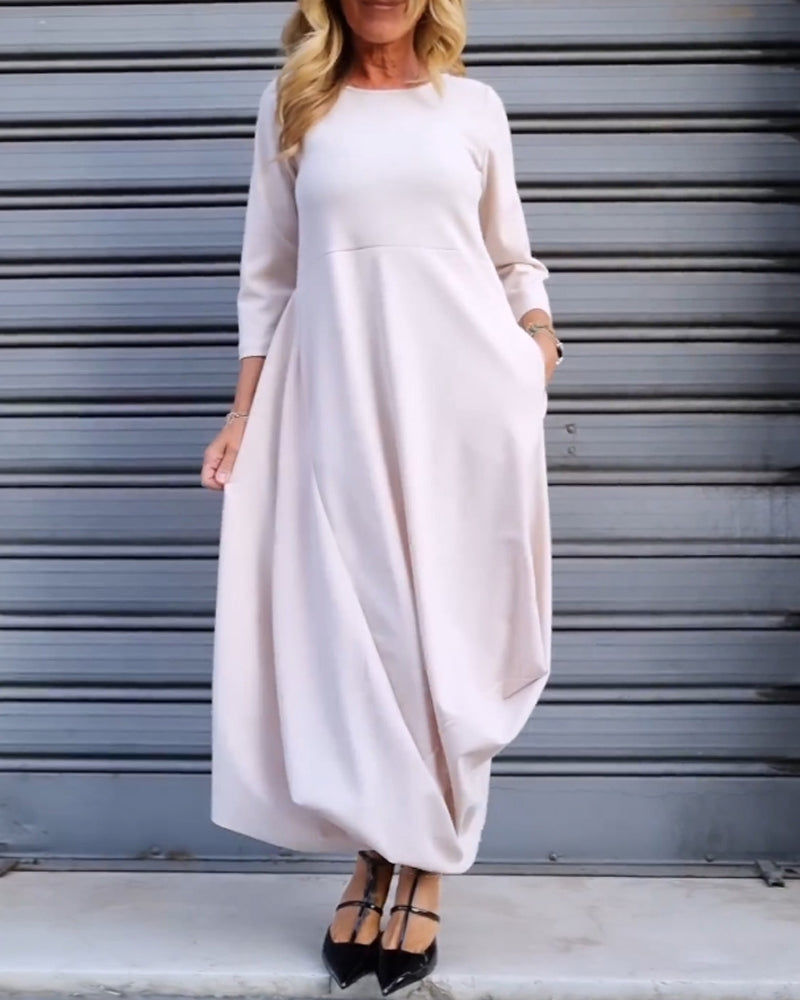 Simple plain pocket dress