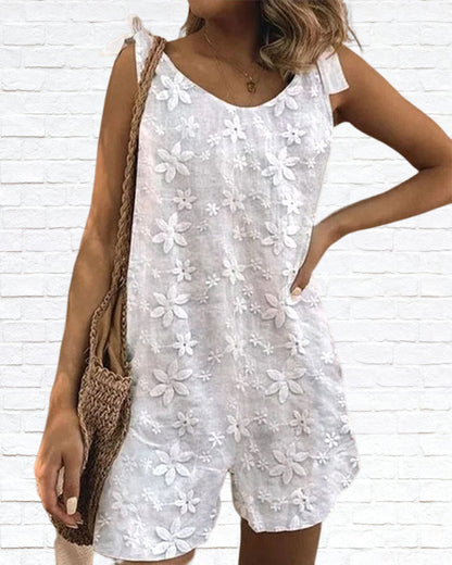 Casual jumpsuit with lace straps