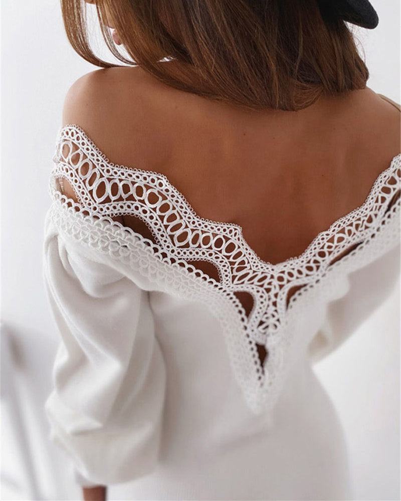 Backless lace dress with V-neck