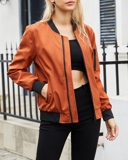 Casual jacket with long sleeves and pockets