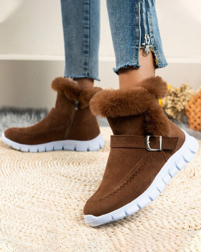 Plain, warm snow boots