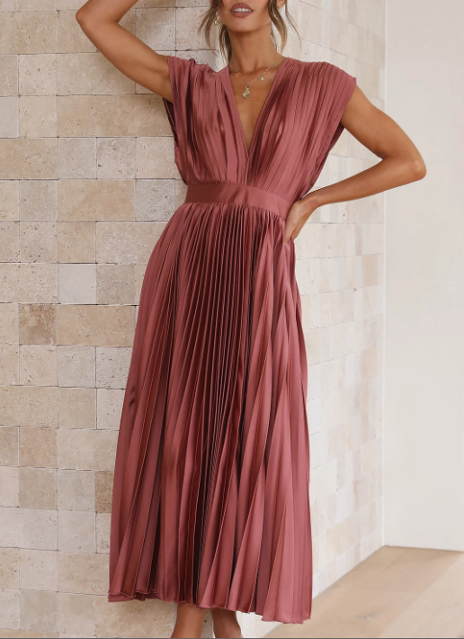 Heavenly elegance maxi dress with sleeves 