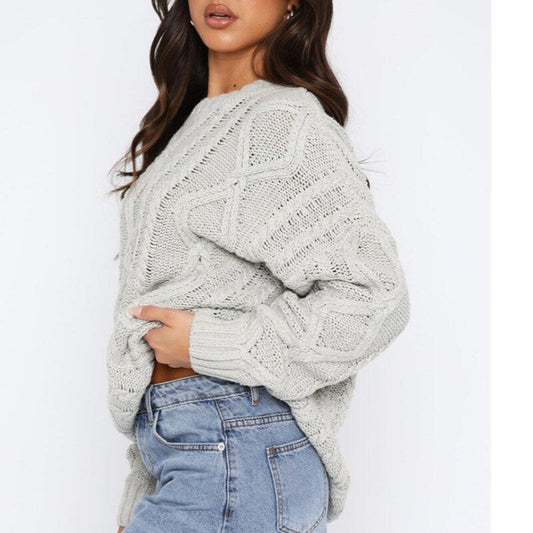 Fashionable women's sweater for autumn and winter