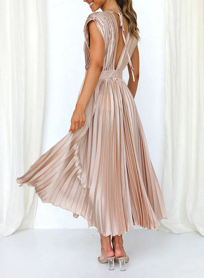 Heavenly elegance maxi dress with sleeves 